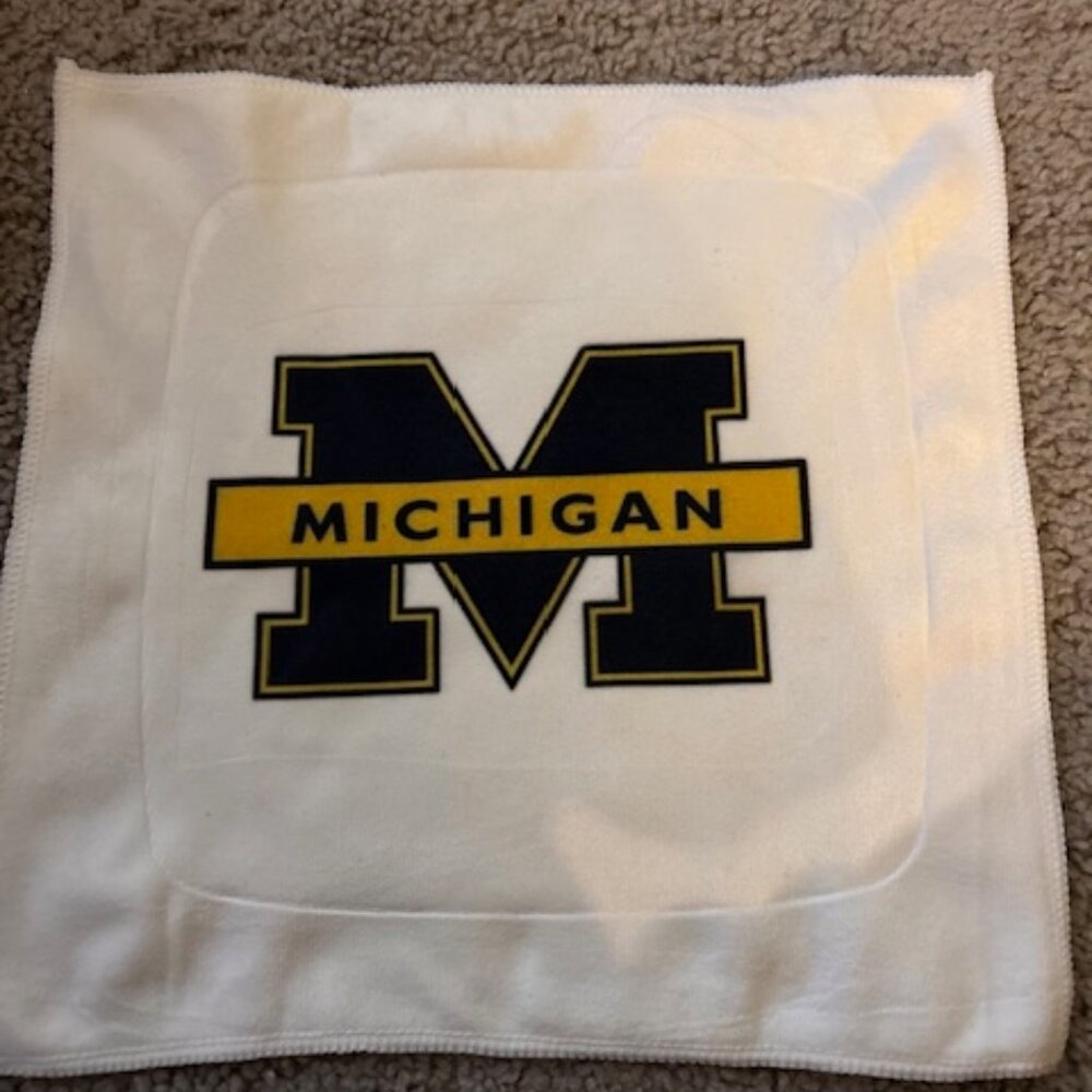 Michigan Golf Towel - NWT